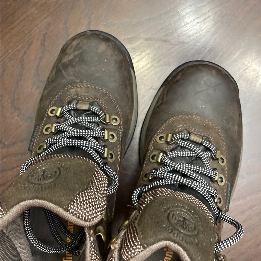 Timberland Boots - Picture 4 of 8